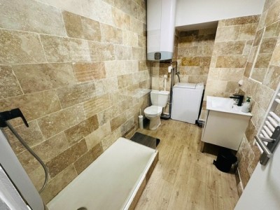 T2 Meublé A LOUER - ST ETIENNE QUARTIER CHAVANELLE - 42.9 m2 - 500 &euro; charges comprises par mois