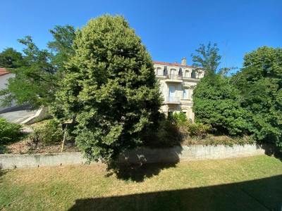APPARTEMENT T2 A LOUER - ST ETIENNE QUARTIER FAURIEL/VIVARAIZE - 55.76 m2 - 490 &euro; charges comprises par mois