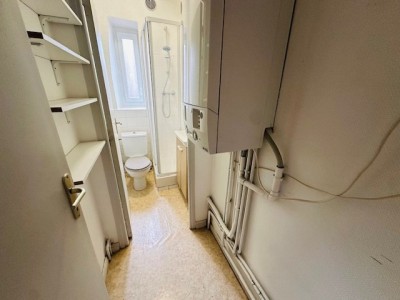 APPARTEMENT T2 A LOUER - ST ETIENNE QUARTIER PALAIS DE JUSTICE - 55.33 m2 - 381,57 € charges comprises par mois