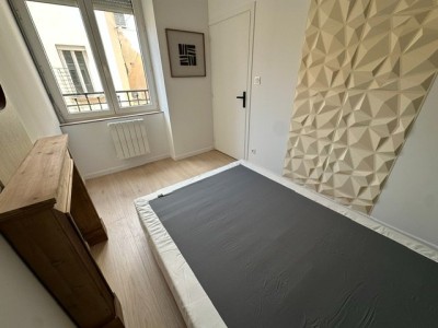 T2 Meublé A LOUER - ST ETIENNE QUARTIER TREFILERIE - 36.22 m2 - 495 &euro; charges comprises par mois