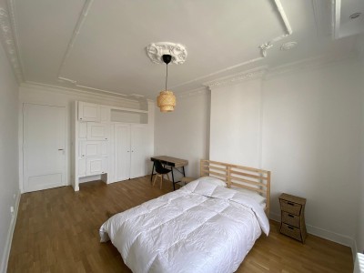 T2 MEUBLE A LOUER - ST ETIENNE RUE DE LA MONTAT/RICHELANDIERE/CHATEAUCREUX - 60.43 m2 - 600�&euro; charges comprises par mois