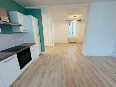 APPARTEMENT T2 A LOUER - ST ETIENNE RICHELANDIERE/CHATEAUCREUX - 47.44 m2 - 525€ charges comprises par mois