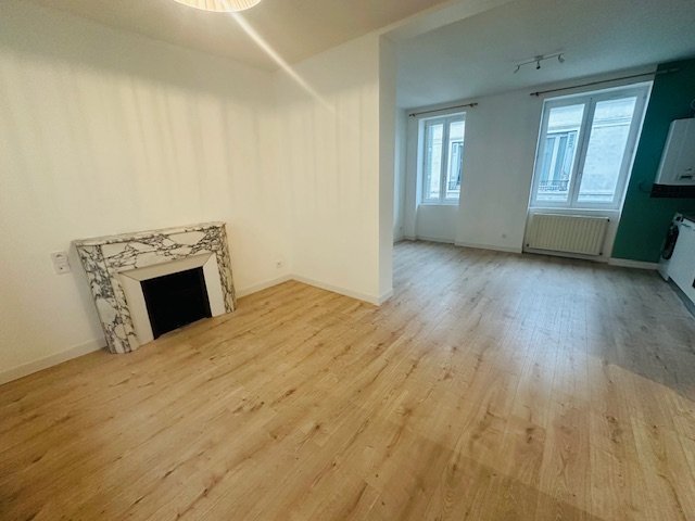 APPARTEMENT T2 - ST ETIENNE RICHELANDIERE/CHATEAUCREUX - 47.44 m2 - LOU&Eacute;