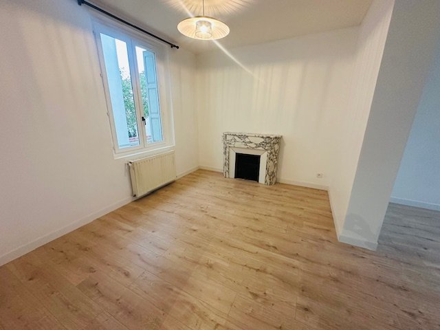 APPARTEMENT T2 - ST ETIENNE RICHELANDIERE/CHATEAUCREUX - 47.44 m2 - LOU&Eacute;