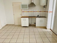 APPARTEMENT T2 A LOUER - ST PRIEST EN JAREZ - 30.31 m2 - 390 &euro; charges comprises par mois