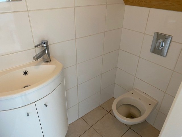 APPARTEMENT T2 A LOUER - ST PRIEST EN JAREZ - 30.31 m2 - 390 &euro; charges comprises par mois