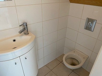 APPARTEMENT T2 A LOUER - ST PRIEST EN JAREZ - 30.31 m2 - 390 &euro; charges comprises par mois