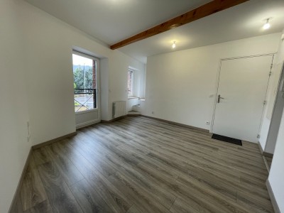 APPARTEMENT T2 - AUREC SUR LOIRE - 40.47 m2 - VENDU