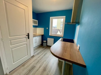 APPARTEMENT T2 - AUREC SUR LOIRE - 40.47 m2 - VENDU