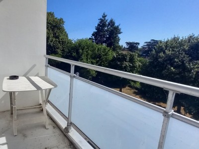 T2 avec balcon A VENDRE - DECINES CHARPIEU GRAND LARGE - BERTHAUDIERE - 45.8 m2 - 179000€