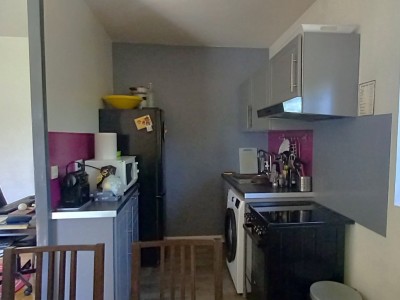 T2 avec balcon A VENDRE - DECINES CHARPIEU GRAND LARGE - BERTHAUDIERE - 45.8 m2 - 179000€