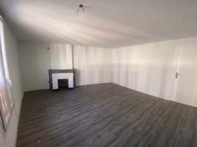 APPARTEMENT T2 A VENDRE - FIRMINY - 46.4 m2 - 59 000 €