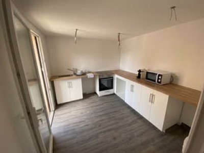 APPARTEMENT T2 A VENDRE - FIRMINY - 46.4 m2 - 59 000 €