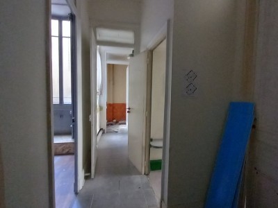 PLATEAU A AMENAGER A VENDRE - RIVE DE GIER - 41.59 m2 - 44900€