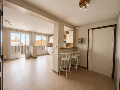 APPARTEMENT T2 A VENDRE - ST ETIENNE BELLEVUE - 50.9 m2 - 82 000 €