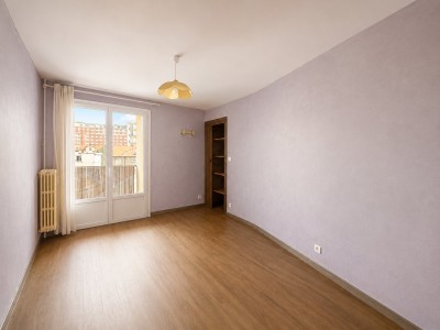 APPARTEMENT T2 A VENDRE - ST ETIENNE BELLEVUE - 50.9 m2 - 82 000 €