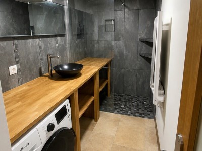 APPARTEMENT T2 A VENDRE - ST ETIENNE CARNOT - 100 m2 - 155 000 €