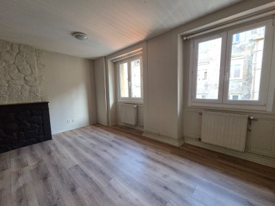 APPARTEMENT T2 A VENDRE - ST ETIENNE CENTRE VILLE - 50.6 m2 - 49 000 &euro;