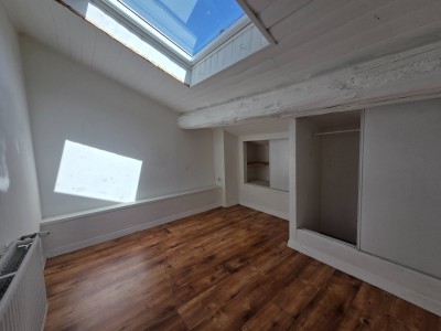 APPARTEMENT T2 A VENDRE - ST ETIENNE CENTRE VILLE - 50.6 m2 - 49 000 &euro;
