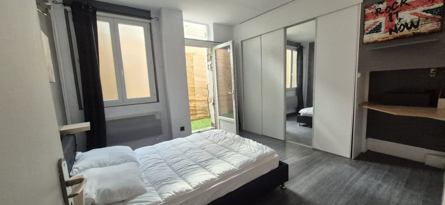 APPARTEMENT T2 A VENDRE - ST ETIENNE CHAVANELLE - 43 m2 - 45�000�&euro;