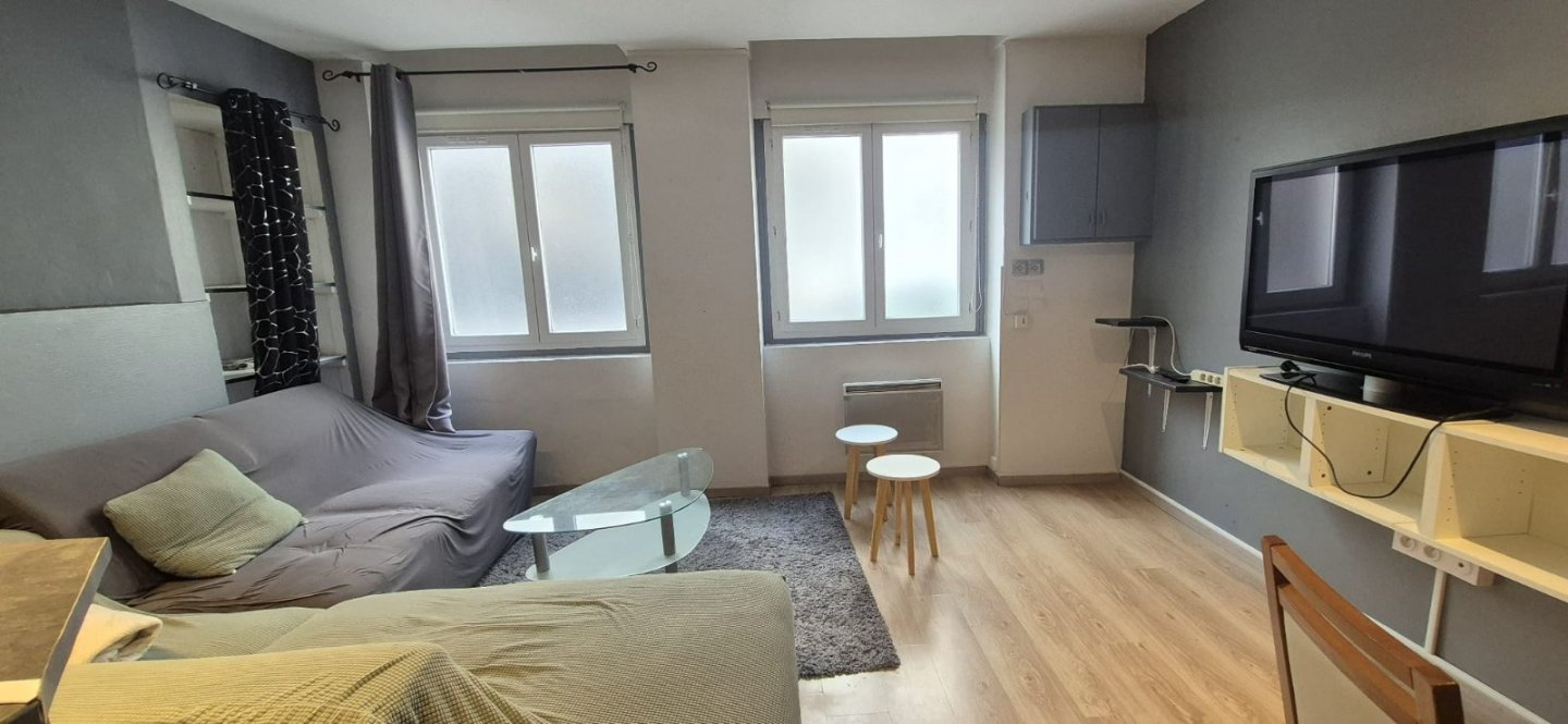 APPARTEMENT T2 A VENDRE - ST ETIENNE CHAVANELLE - 43 m2 - 45�000�&euro;