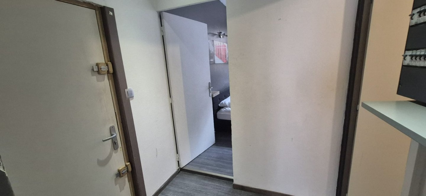 APPARTEMENT T2 A VENDRE - ST ETIENNE CHAVANELLE - 43 m2 - 45�000�&euro;