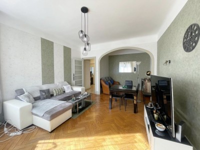 APPARTEMENT T2 A VENDRE - ST ETIENNE FACULTE   CENTRE DEUX - 78.19 m2 - 92000€