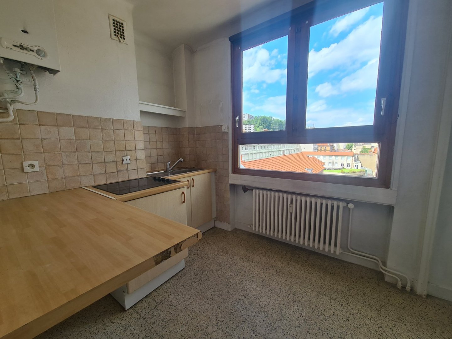APPARTEMENT T2 - ST ETIENNE FACULTE   CENTRE DEUX - 35.79 m2 - VENDU