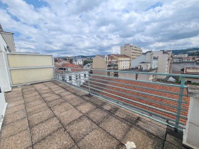 APPARTEMENT T2 A VENDRE - ST ETIENNE FACULTE   CENTRE DEUX - 35.79 m2 - 68000€