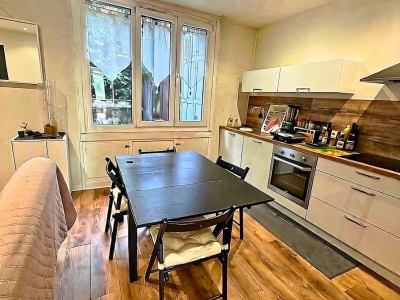 APPARTEMENT T2 A VENDRE - ST ETIENNE FACULTE CENTRE DEUX - 47.74 m2 - 80 000 €