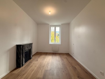 APPARTEMENT T2 A VENDRE - ST ETIENNE FAURIEL - 35.5 m2 - 76 000 €