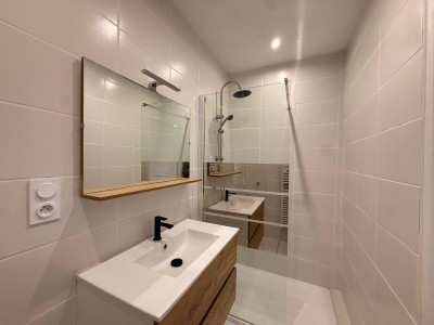 APPARTEMENT T2 A VENDRE - ST ETIENNE FAURIEL - 35.5 m2 - 76 000 €