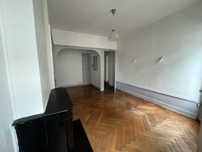 APPARTEMENT T2 A VENDRE - ST ETIENNE JACQUARD - 49 m2 - 65�000�&euro;
