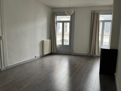 APPARTEMENT T2 A VENDRE - ST ETIENNE JACQUARD - 52 m2 - 70�000�&euro;