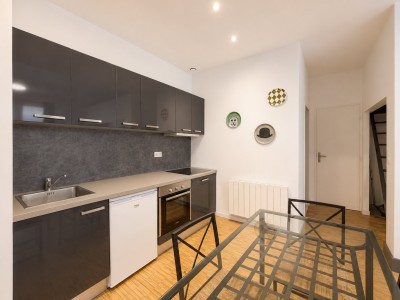 Appartement rénové avec mezzanine et garage A VENDRE - ST ETIENNE LA METARE - 43.95 m2 - 90 000 €