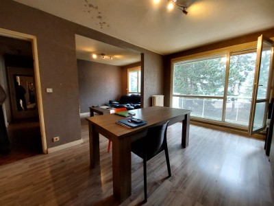 Appartement de type T2 - ST ETIENNE MONTPLAISIR - 62 m2 - 69000€