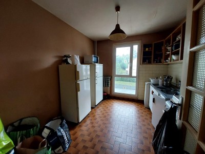 Appartement de type T2 - ST ETIENNE MONTPLAISIR - 62 m2 - 69000€