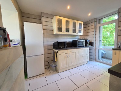 APPARTEMENT T2 - ST ETIENNE MONTPLAISIR - 55.46 m2 - 60 000 €
