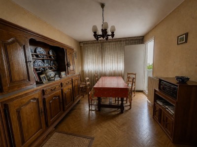 APPARTEMENT T2 A VENDRE - ST ETIENNE MONTPLAISIR - 46.92 m2 - 43 000 &euro;