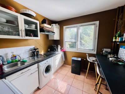 F2 Proximit Cours Fauriel - ST ETIENNE Proximit Cours Fauriel - 46.42 m2 - 75000€