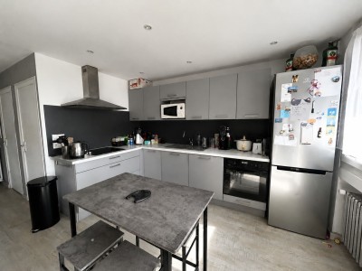 APPARTEMENT T2 A VENDRE - ST ETIENNE - 54.21 m2 - 65 000 €