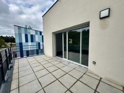 APPARTEMENT T2 A VENDRE - ST ETIENNE SOLAURE - 49.1 m2 - 155 000 &euro;