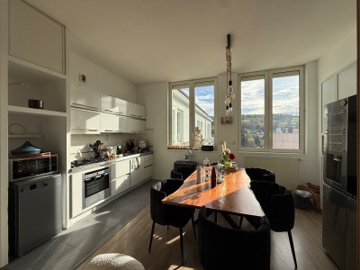 T2 entièrement rénové + terrasse Secteur Jomayère A VENDRE - ST ETIENNE SOLAURE - 80.37 m2 - 117 700 €