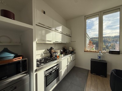 T2 entièrement rénové + terrasse Secteur Jomayère A VENDRE - ST ETIENNE SOLAURE - 80.37 m2 - 117 700 €