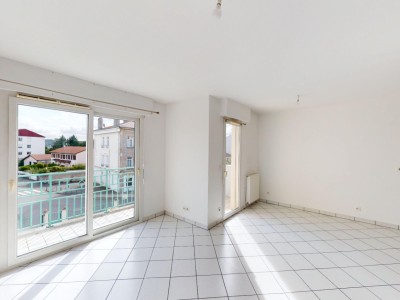 APPARTEMENT T2 A VENDRE - ST GENEST LERPT - 63.43 m2 - 171500€