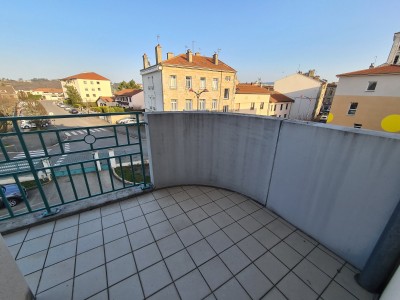 APPARTEMENT T2 A VENDRE - ST GENEST LERPT - 63.43 m2 - 171500€