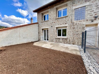 APPARTEMENT T2 A VENDRE - ST GENEST MALIFAUX - 42.85 m2 - 120500€