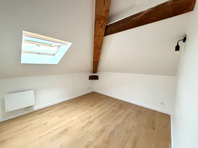 APPARTEMENT T3 A LOUER - ROCHE LA MOLIERE - 71.27 m2 - 645 &euro; charges comprises par mois