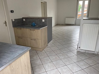 APPARTEMENT T3 - ROCHE LA MOLIERE - 59.15 m2 - LOUÉ