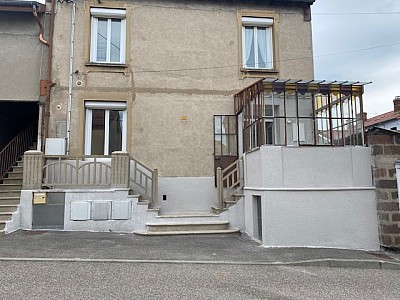 APPARTEMENT T3 - ROCHE LA MOLIERE - 59.15 m2 - LOUÉ